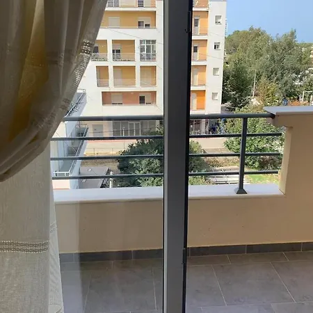 Lägenhet New Near The Vlorë