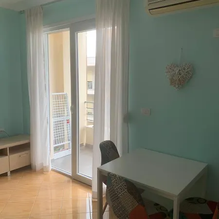 Lägenhet New Near The