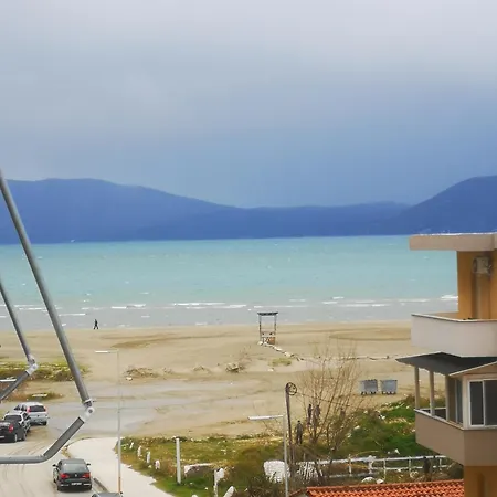 Appartamento New Near The Vlorë