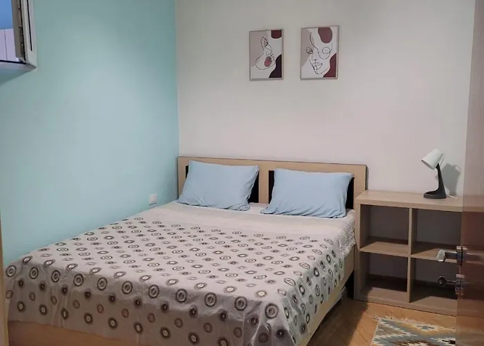 New Near The Avlonya